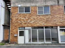 田口蛍川店舗兼居宅